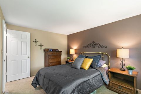 Tiny photo for 616 Grace Lane, Schaumburg, IL 60193 (MLS # 12640029)