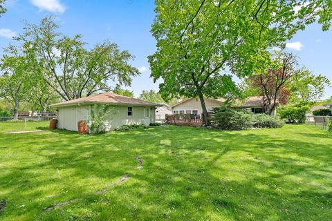Tiny photo for 616 Grace Lane, Schaumburg, IL 60193 (MLS # 12640029)