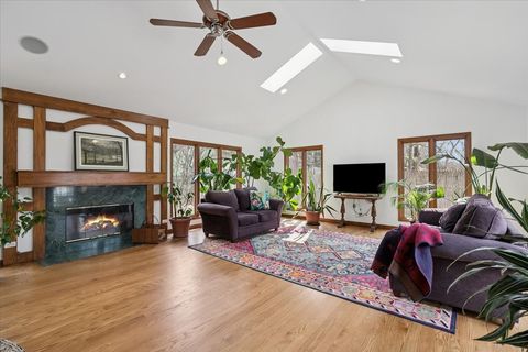 Tiny photo for 50 W Blodgett Avenue, Lake Bluff, IL 60044 (MLS # 12579488)