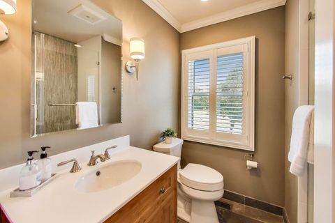 Tiny photo for 455 SUNSET RIDGE Road, Northfield, IL 60093 (MLS # 12465665)