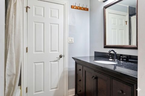 Tiny photo for 11 Cour Caravelle #11, Palos Hills, IL 60465 (MLS # 12609757)