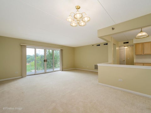 Tiny photo for 7071 W TOUHY Avenue #408, Niles, IL 60714 (MLS # 12788719)