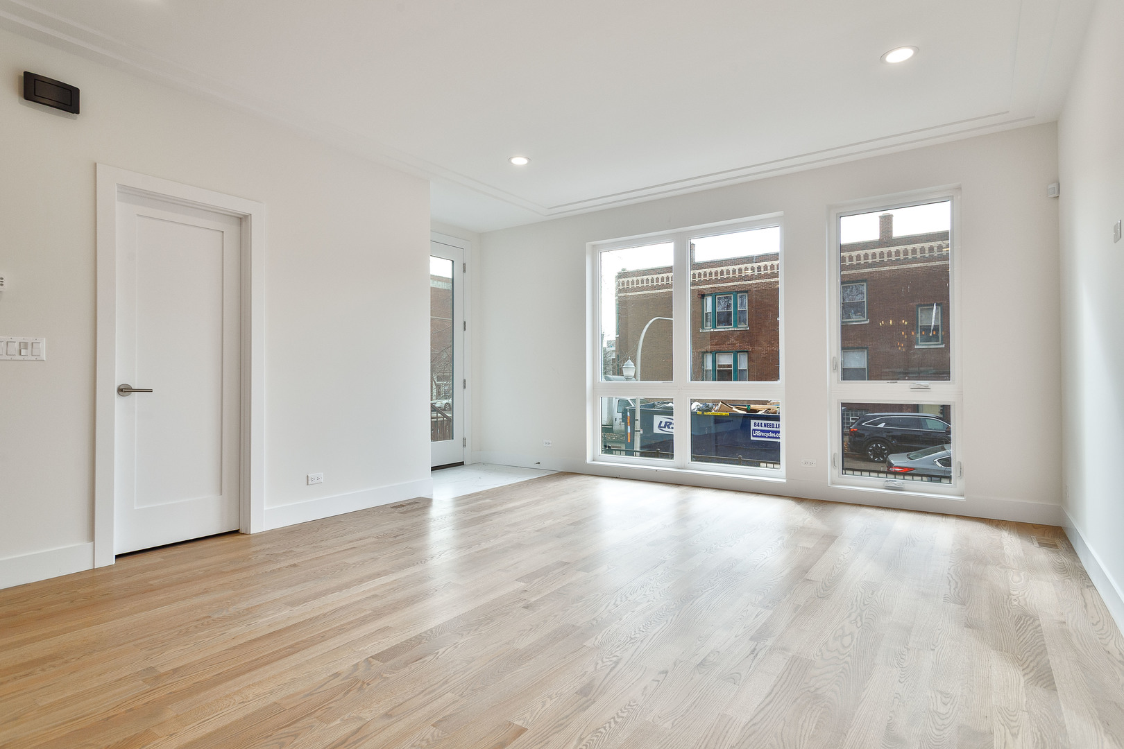 3404 W Evergreen Avenue