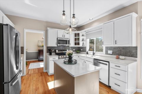 Tiny photo for 1012 Edwards Drive, Batavia, IL 60510 (MLS # 12577573)