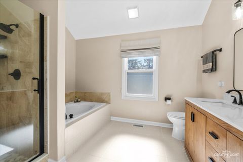 Tiny photo for 1012 Edwards Drive, Batavia, IL 60510 (MLS # 12577573)