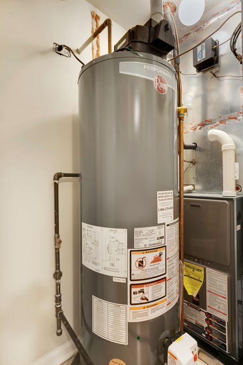 Tiny photo for 6617 S Ingleside Avenue #2N, Chicago, IL 60637 (MLS # 12592103)