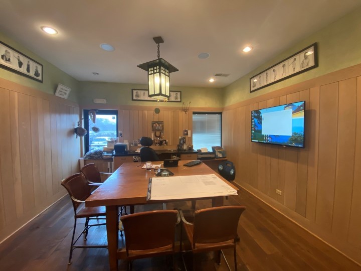 100 N Skokie Highway