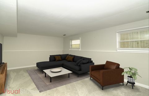 Tiny photo for 7837 Huntington Circle, Hanover Park, IL 60133 (MLS # 12496307)