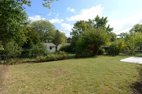 Tiny photo for 7837 Huntington Circle, Hanover Park, IL 60133 (MLS # 12496307)