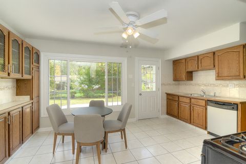 Tiny photo for 7837 Huntington Circle, Hanover Park, IL 60133 (MLS # 12496307)