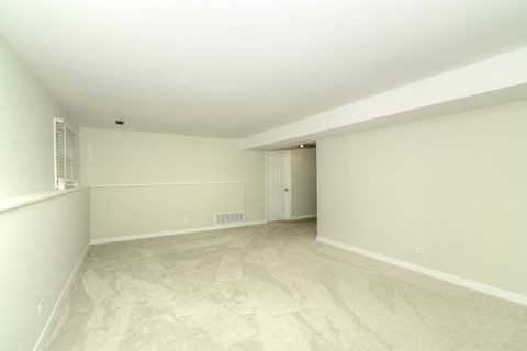 Tiny photo for 7837 Huntington Circle, Hanover Park, IL 60133 (MLS # 12496307)