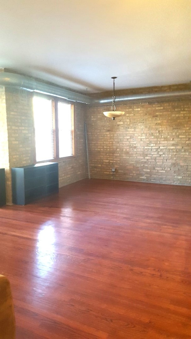 1657 W PRATT Boulevard 2B