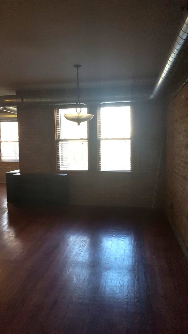 1657 W PRATT Boulevard 2B