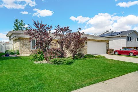 Tiny photo for 8938 W 169th Place, Orland Hills, IL 60487 (MLS # 12655214)