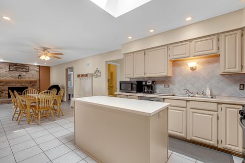 Tiny photo for 8938 W 169th Place, Orland Hills, IL 60487 (MLS # 12655214)
