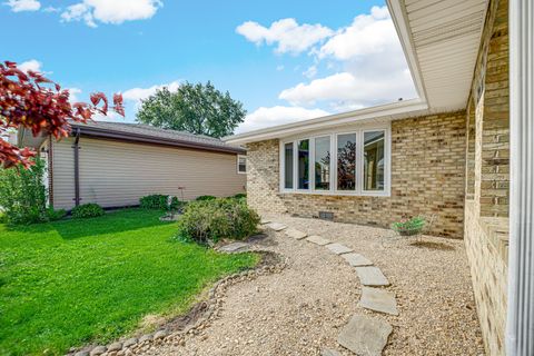 Tiny photo for 8938 W 169th Place, Orland Hills, IL 60487 (MLS # 12655214)