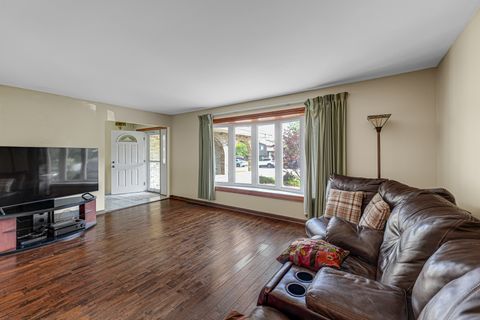 Tiny photo for 8938 W 169th Place, Orland Hills, IL 60487 (MLS # 12655214)