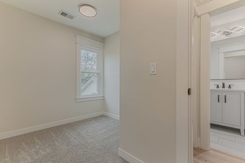 Tiny photo for 409 Algona Avenue, Elgin, IL 60120 (MLS # 12524728)