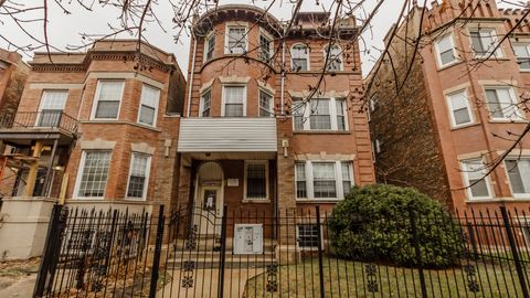 5729 S MICHIGAN Avenue Chicago IL 60637