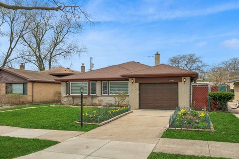 Photo of 9738 Keystone Avenue, Skokie, IL 60076 (MLS # 12615339)