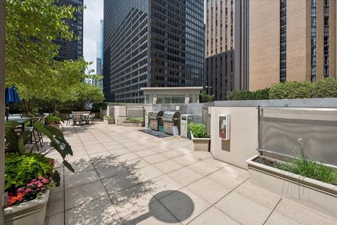 Tiny photo for 222 N Columbus Drive #612, Chicago, IL 60601 (MLS # 12627600)