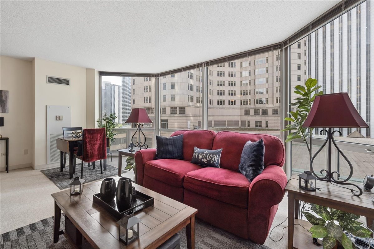 222 N Columbus Drive 612