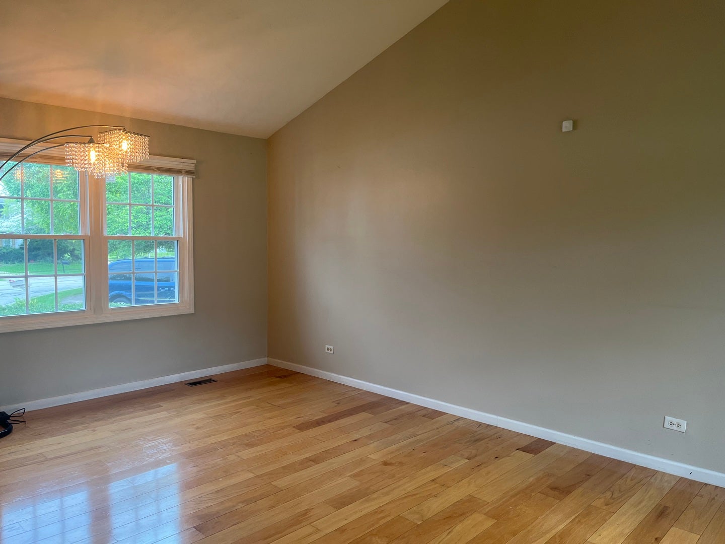1208 Duke Court