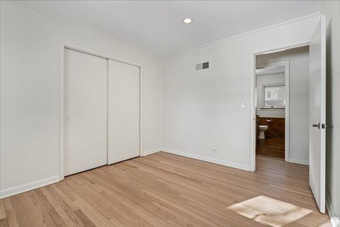 Tiny photo for 8314 Gross Point Road, Morton Grove, IL 60053 (MLS # 12564270)