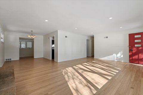 Tiny photo for 8314 Gross Point Road, Morton Grove, IL 60053 (MLS # 12564270)