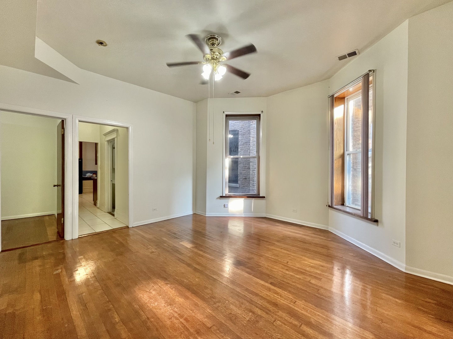 1321 N Maplewood Avenue 1