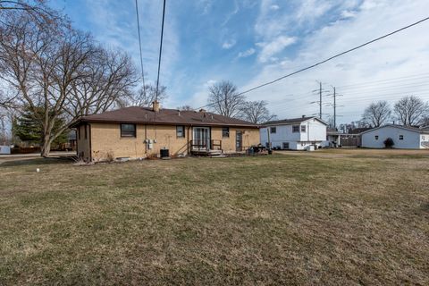 Tiny photo for 1430 Park Avenue, Winthrop Harbor, IL 60096 (MLS # 12578241)
