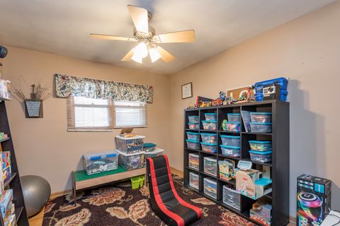 Tiny photo for 1430 Park Avenue, Winthrop Harbor, IL 60096 (MLS # 12578241)