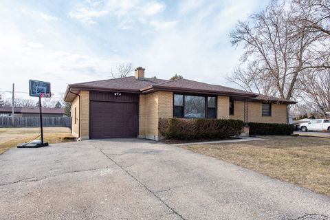 Tiny photo for 1430 Park Avenue, Winthrop Harbor, IL 60096 (MLS # 12578241)