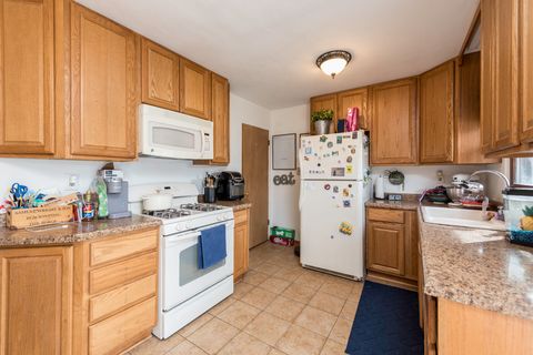 Tiny photo for 1430 Park Avenue, Winthrop Harbor, IL 60096 (MLS # 12578241)