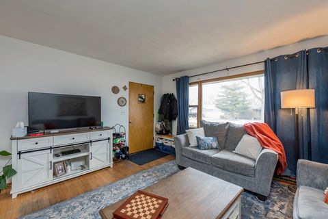 Tiny photo for 1430 Park Avenue, Winthrop Harbor, IL 60096 (MLS # 12578241)