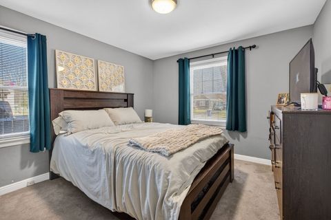 Tiny photo for 2634 Silver Creek Drive, Franklin Park, IL 60131 (MLS # 12601438)