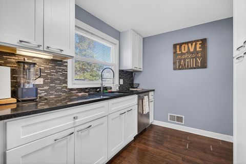 Tiny photo for 2634 Silver Creek Drive, Franklin Park, IL 60131 (MLS # 12601438)