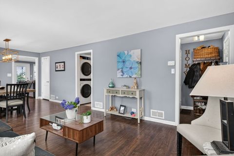 Tiny photo for 2634 Silver Creek Drive, Franklin Park, IL 60131 (MLS # 12601438)