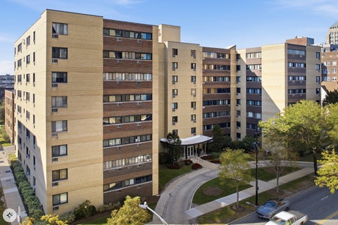 Photo of 6300 N Sheridan Road #712, Chicago, IL 60660 (MLS # 12792341)