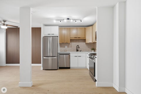 Tiny photo for 6300 N Sheridan Road #712, Chicago, IL 60660 (MLS # 12792341)