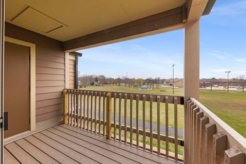 Tiny photo for 208 Glengarry Drive #302, Bloomingdale, IL 60108 (MLS # 12591027)