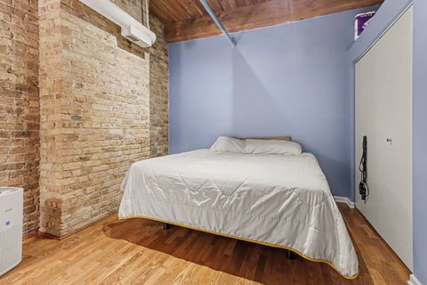 Tiny photo for 225 W HURON Street #306, Chicago, IL 60654 (MLS # 12789547)