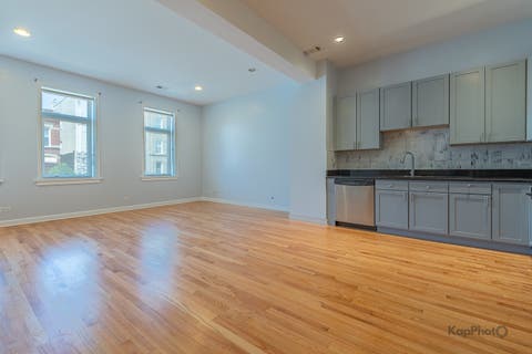 Tiny photo for 2841 S Wells Street #1W, Chicago, IL 60616 (MLS # 12706259)