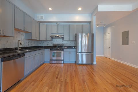 Tiny photo for 2841 S Wells Street #1W, Chicago, IL 60616 (MLS # 12706259)
