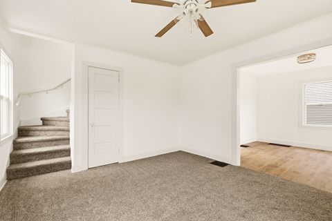 Tiny photo for 306 S Elmwood Avenue, Davenport, IA 52802 (MLS # 12608130)