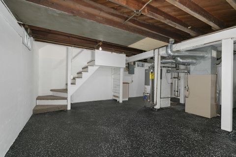 Tiny photo for 306 S Elmwood Avenue, Davenport, IA 52802 (MLS # 12608130)