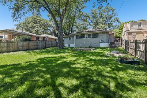 Tiny photo for 151 S Ashland Avenue, Palatine, IL 60074 (MLS # 12715455)