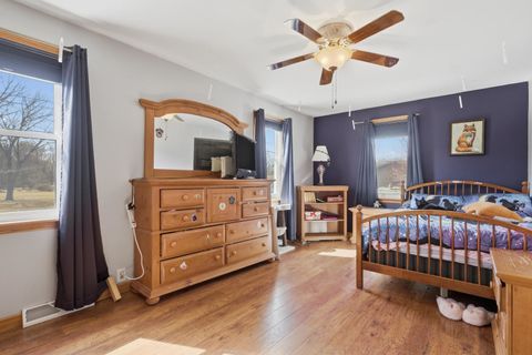 Tiny photo for 4149 28th Avenue, Moline, IL 61265 (MLS # 12593169)