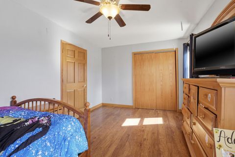 Tiny photo for 4149 28th Avenue, Moline, IL 61265 (MLS # 12593169)