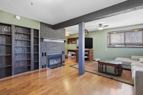 Tiny photo for 4149 28th Avenue, Moline, IL 61265 (MLS # 12593169)